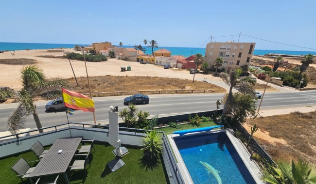 Resale - Semi-detached - Torrevieja - Los Frutales