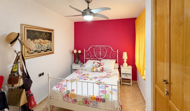 Segunda mano - Apartamento - Pilar de La Horadada