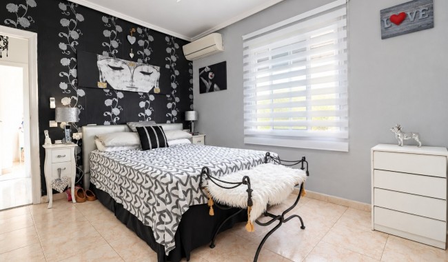 Resale - Villa - Ciudad Quesada/Rojales - La Marquesa Golf