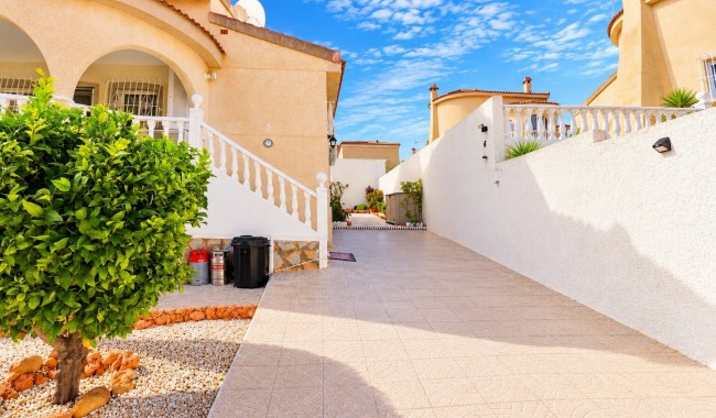 Resale - Villa - Ciudad Quesada/Rojales - La Marquesa Golf