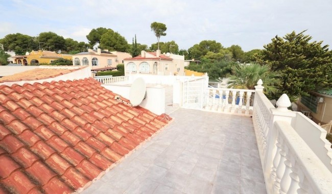 Resale - Villa - Torrevieja - Los Balcones