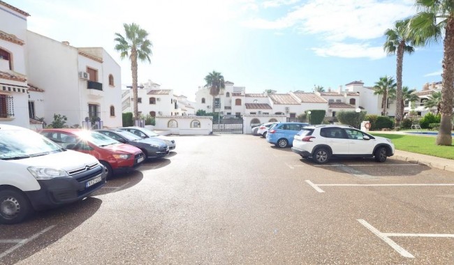 Resale - Apartment - Orihuela Costa - PAU 8