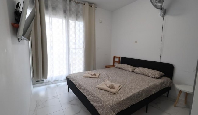 Resale - Villa - Orihuela Costa - Villamartín