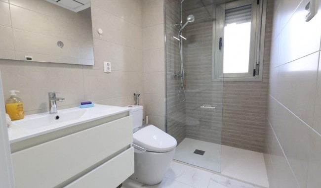 Resale - Villa - Orihuela Costa - Villamartín