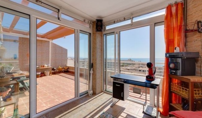 Resale - Apartment - Guardamar