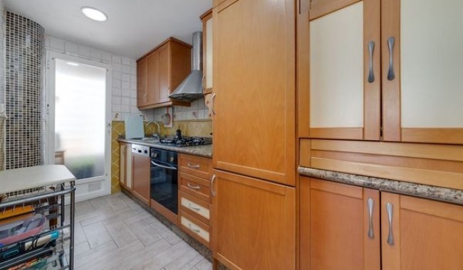 Resale - Apartment - Guardamar