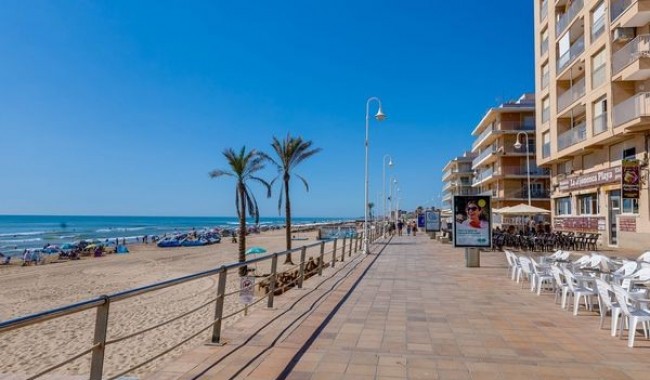 Resale - Apartment - Guardamar