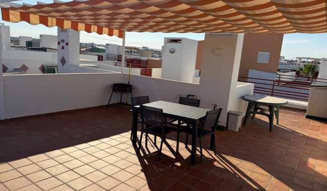 Resale - Apartment - Orihuela Costa - Punta Prima
