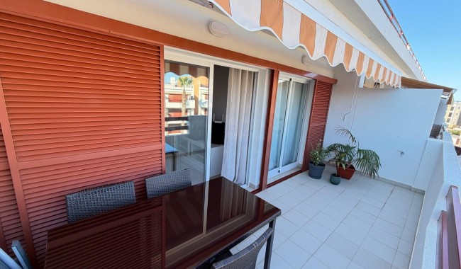 Resale - Apartment - Orihuela Costa - Punta Prima