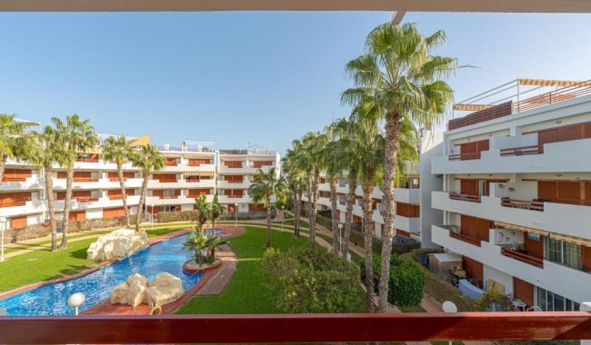 Resale - Apartment - Orihuela Costa - Punta Prima