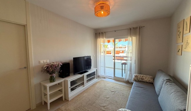 Resale - Apartment - Orihuela Costa - Punta Prima
