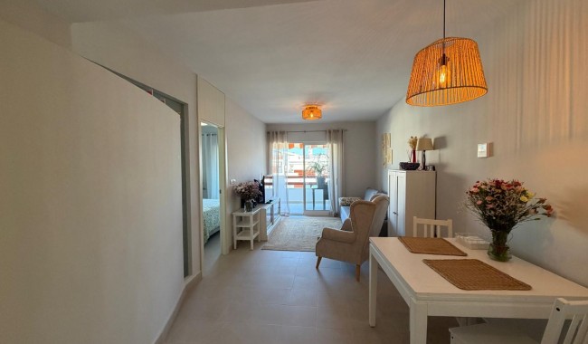 Resale - Apartment - Orihuela Costa - Punta Prima