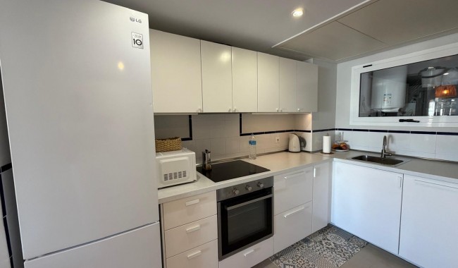 Resale - Apartment - Orihuela Costa - Punta Prima