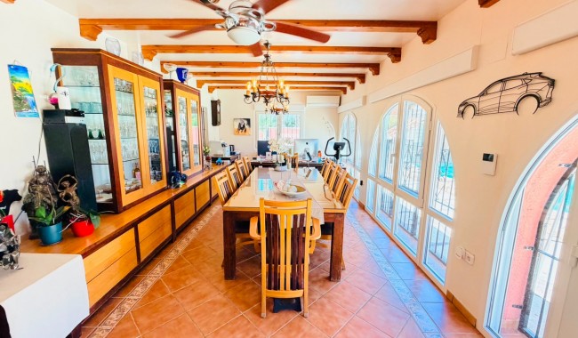 Begagnad - Villa - Daya Vieja