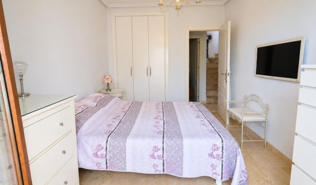 Resale - Apartment - Orihuela Costa - PAU 8