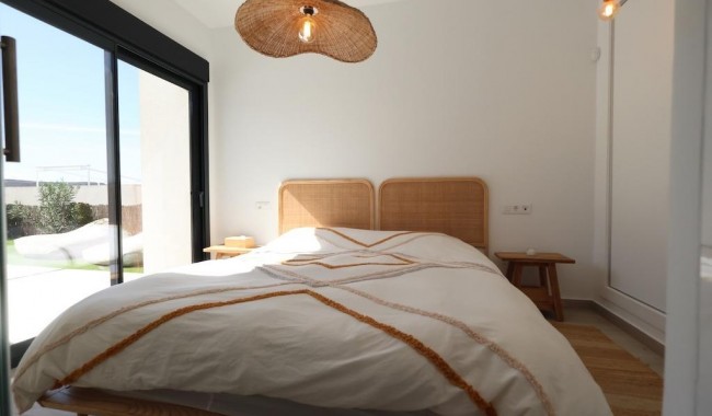 Resale - Villa - Algorfa - Comunidad Valenciana