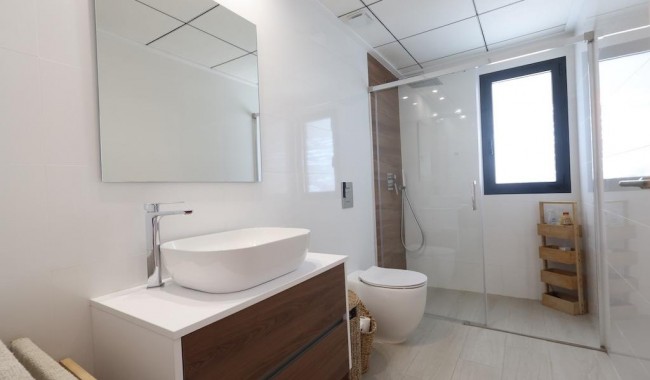 Resale - Villa - Algorfa - Comunidad Valenciana