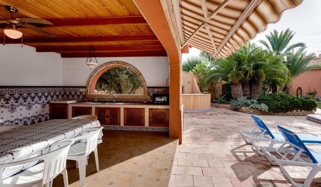 Brukt - Villa - Torrevieja - Torreta florida
