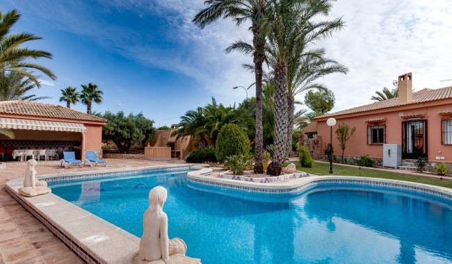 Brukt - Villa - Torrevieja - Torreta florida