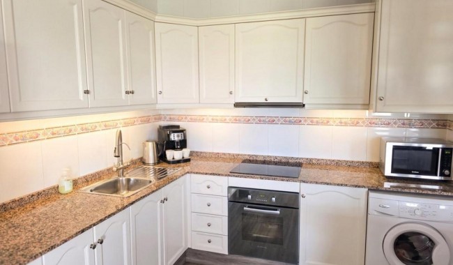 Resale - Apartment - Formentera del Segura