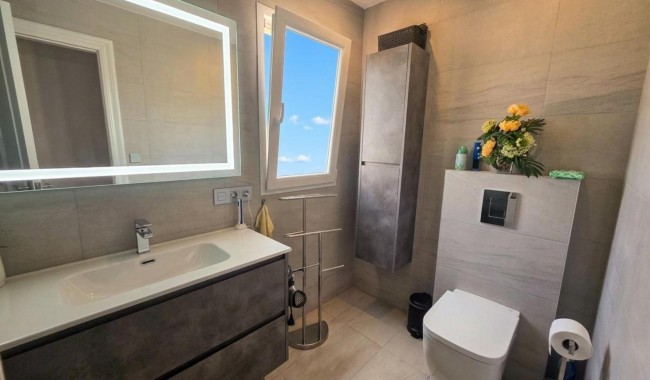 Resale - Apartment - Formentera del Segura