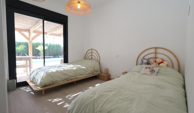 Brukt - Villa - Algorfa - Comunidad Valenciana