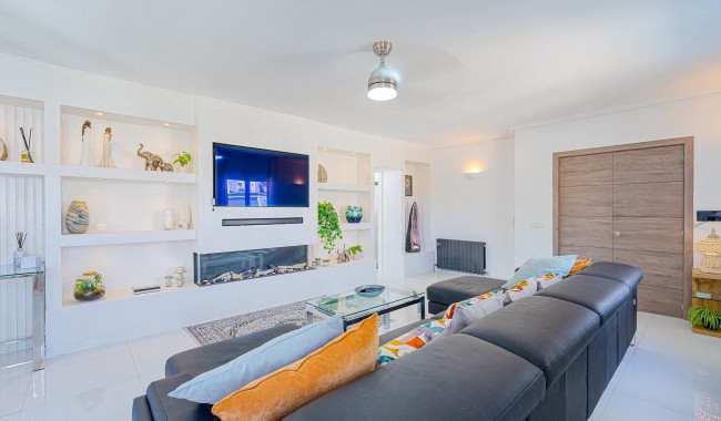 Brukt - Villa - Orihuela Costa - Villamartin