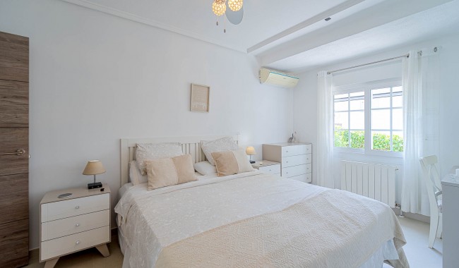 Brukt - Villa - Orihuela Costa - Villamartin