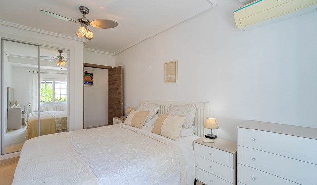 Brukt - Villa - Orihuela Costa - Villamartin