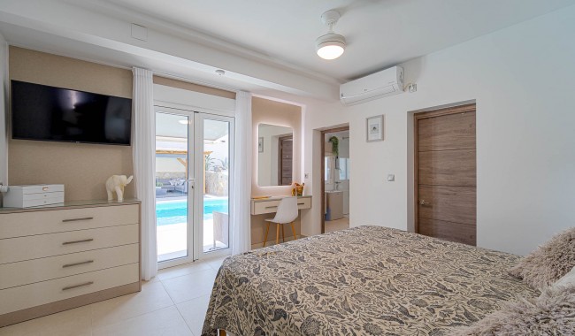Brukt - Villa - Orihuela Costa - Villamartin