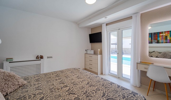 Brukt - Villa - Orihuela Costa - Villamartin