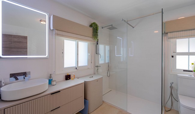 Brukt - Villa - Orihuela Costa - Villamartin