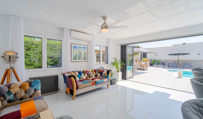 Brukt - Villa - Orihuela Costa - Villamartin