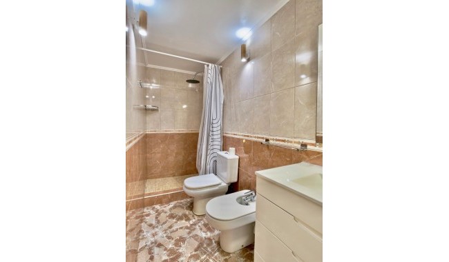Segunda mano - Apartamento - Torrevieja - La Veleta