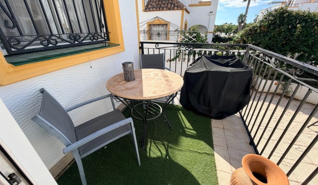 Brukt - Rekkehus - Orihuela - Entre Naranjos Vistabella