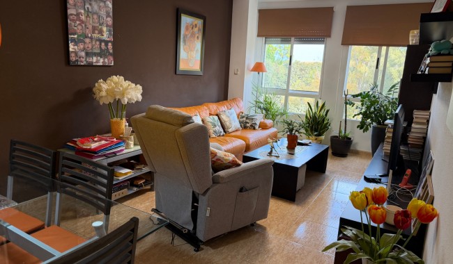 Resale - Apartment - Pilar de La Horadada - Pilar de la Horadada