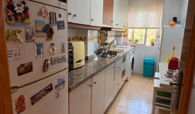 Resale - Apartment - Pilar de La Horadada - Pilar de la Horadada