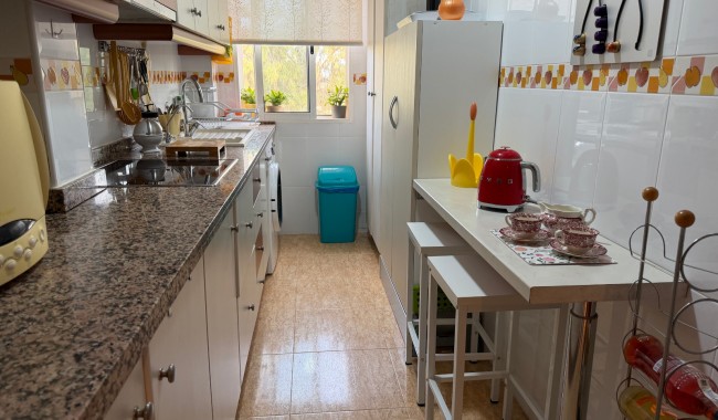 Resale - Apartment - Pilar de La Horadada - Pilar de la Horadada