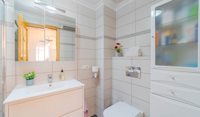 Sprzedaż - Apartament - Guardamar - El Edén - Los Estaños