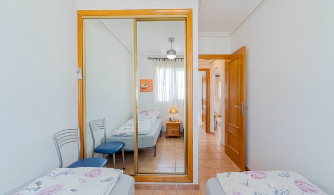 Sprzedaż - Apartament - Guardamar - El Edén - Los Estaños