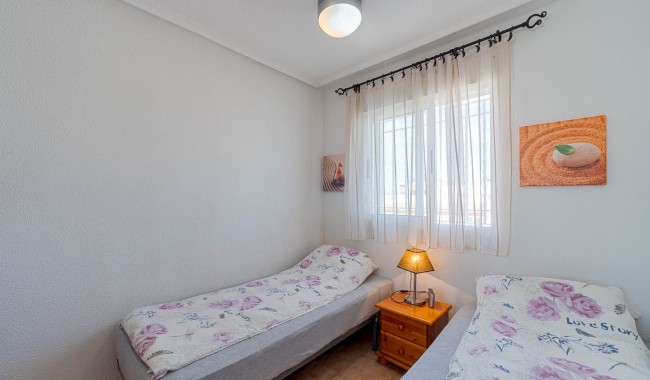 Sprzedaż - Apartament - Guardamar - El Edén - Los Estaños