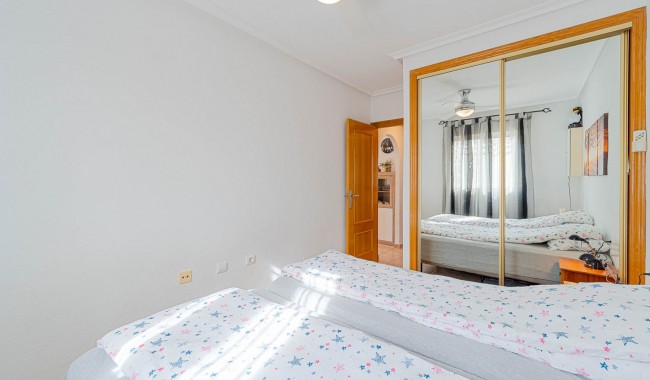 Sprzedaż - Apartament - Guardamar - El Edén - Los Estaños