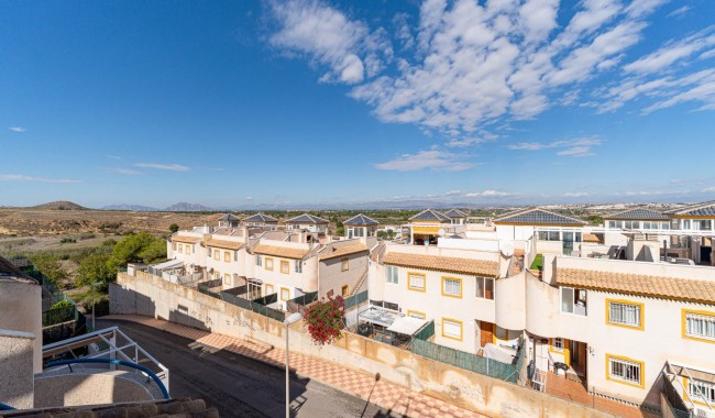 Sprzedaż - Apartament - Guardamar - El Edén - Los Estaños