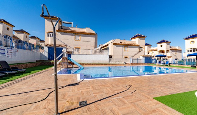 Sprzedaż - Apartament - Guardamar - El Edén - Los Estaños