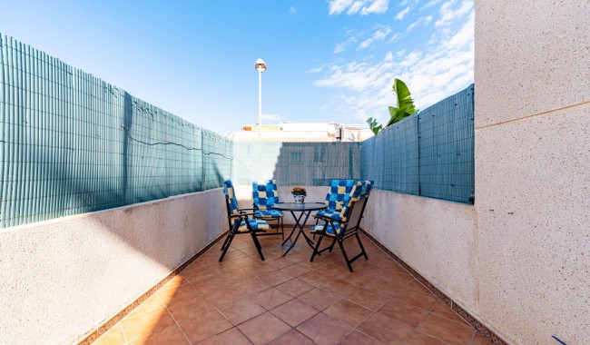 Sprzedaż - Apartament - Guardamar - El Edén - Los Estaños