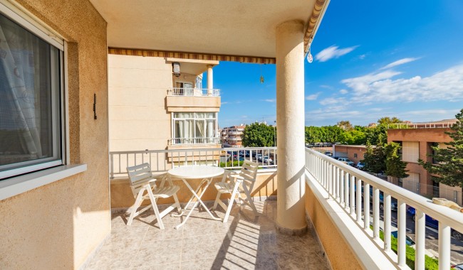 Apartamento - Segunda mano - Torrevieja - Torrevieja