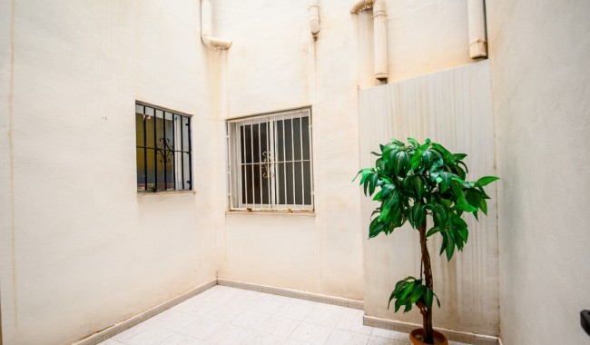 Segunda mano - Apartamento - Torrevieja - Centro