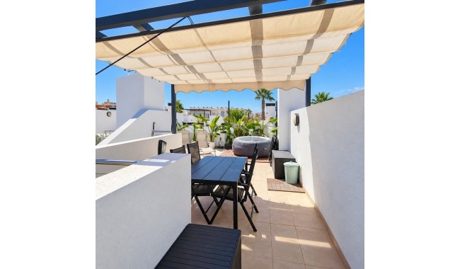 Resale - Villa - Orihuela Costa - Villamartín