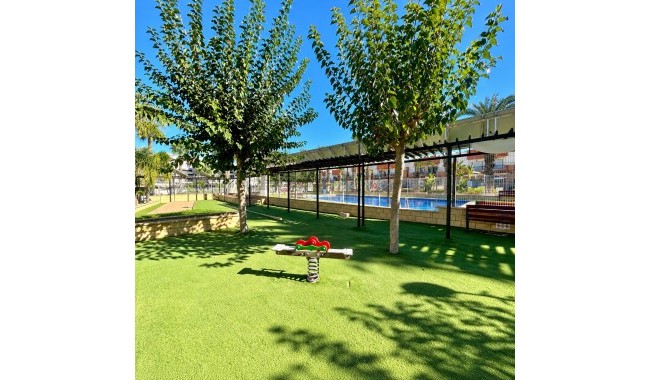 Resale - Villa - Orihuela Costa - Villamartín