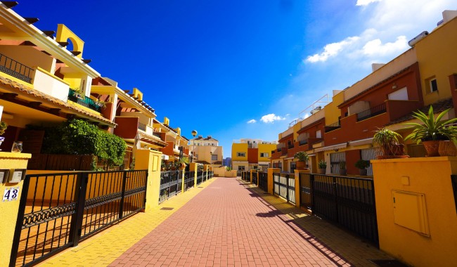 Resale - Townhouse - Orihuela Costa - Los Dolses
